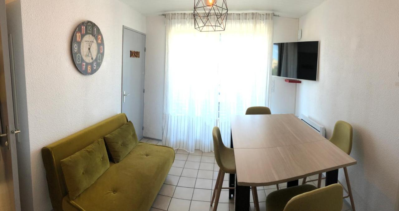 Appartement Climatise Avec Piscine & Mer Bleu Marine Лаканау Екстериор снимка