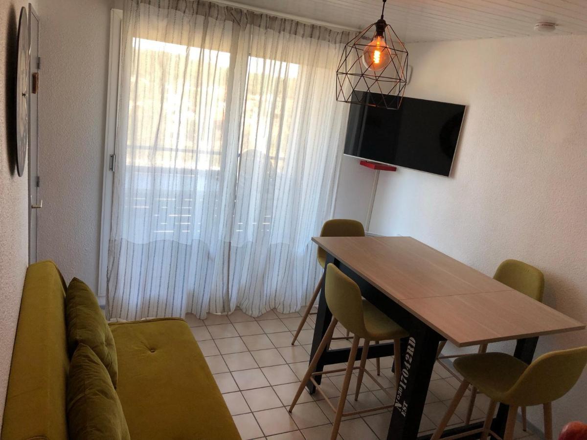 Appartement Climatise Avec Piscine & Mer Bleu Marine Лаканау Екстериор снимка